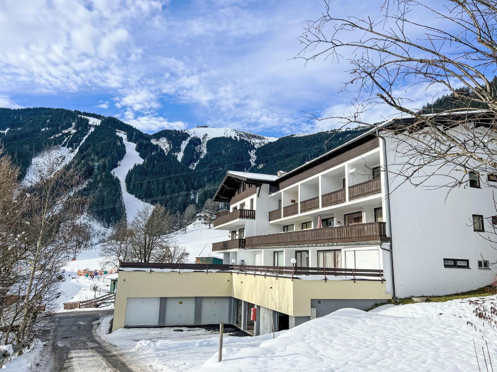 Apartment Holger By Interhome Zell am See Esterno foto